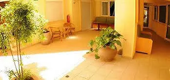 Aparthotel Veronica Kato Daratso
